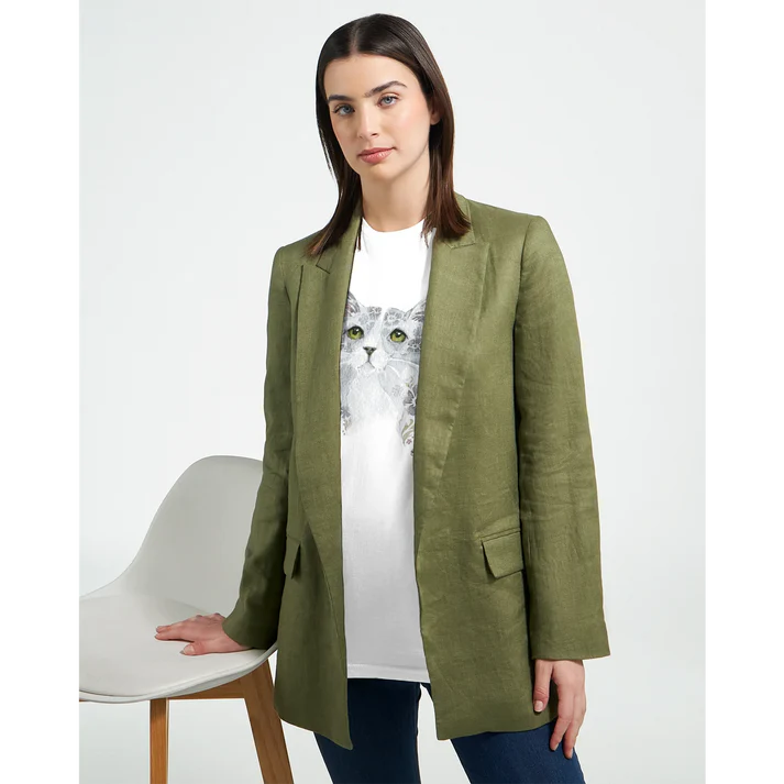 Women’s crewneck T-shirt with a watercolor grey floral cat design